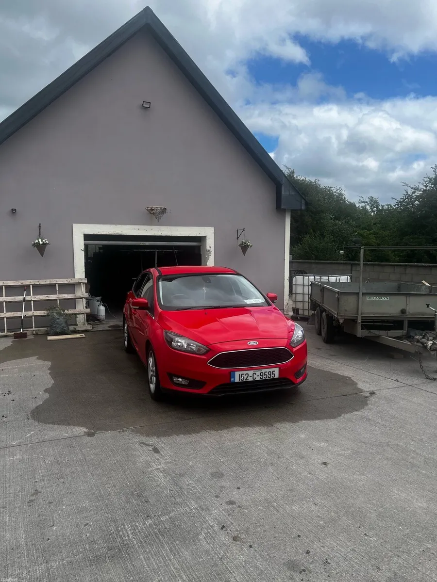 Ford Focus Zetec - Image 1