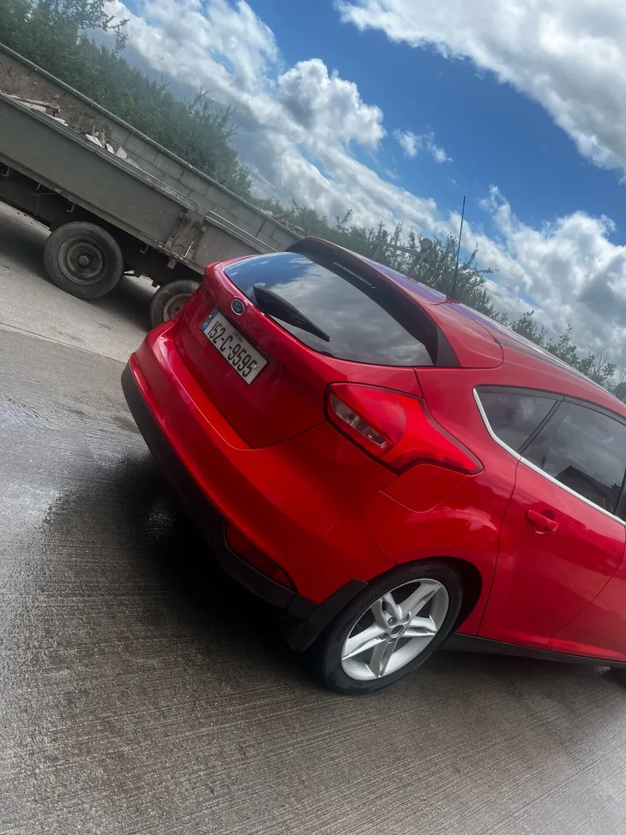 Ford Focus Zetec - Image 3