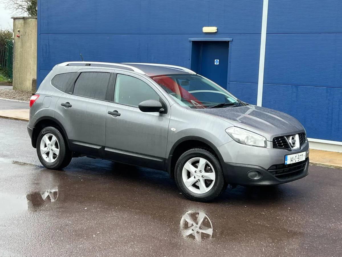SOLD Nissan Qashqai+2 20147 seater Big Screen nav - Image 3