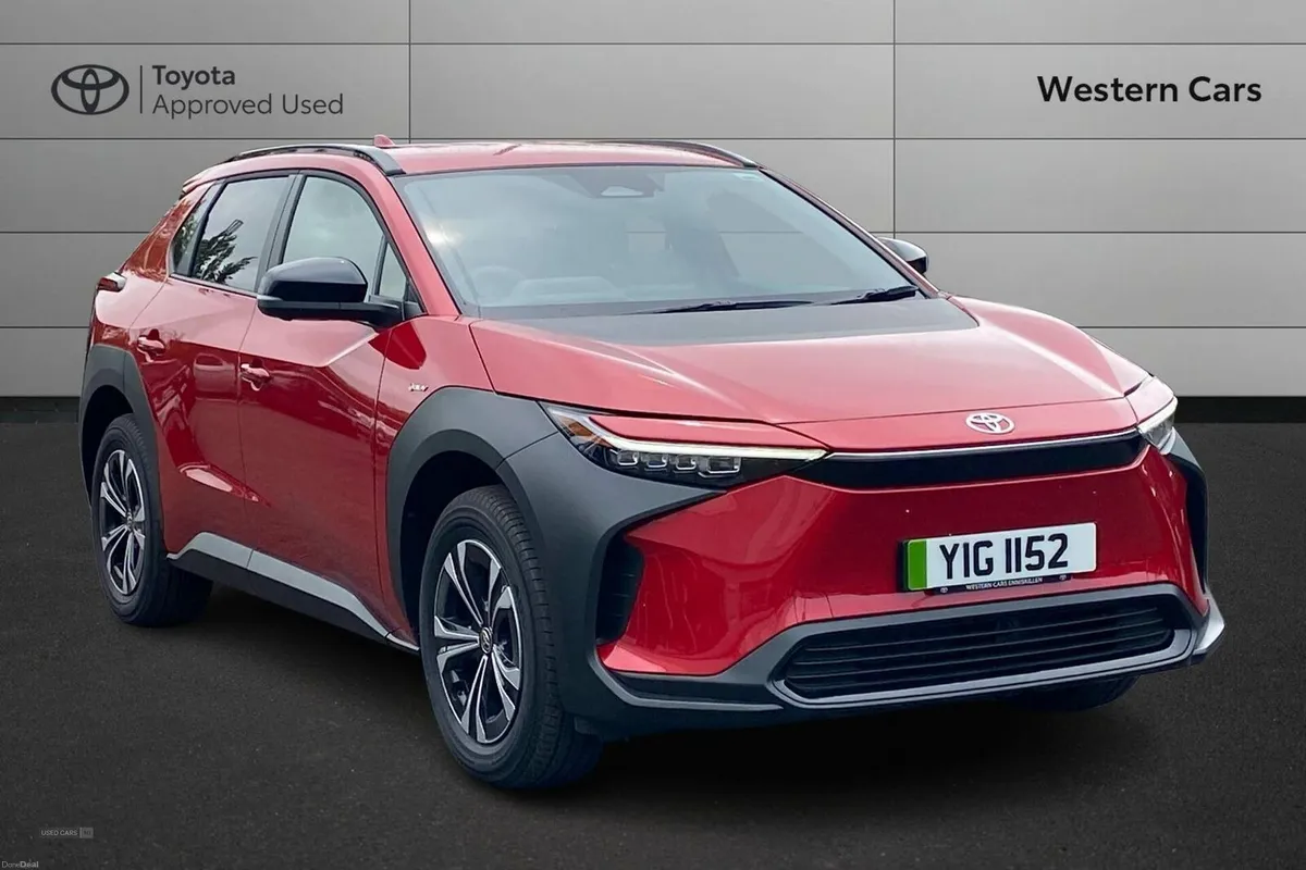 Toyota bZ4X 71.4 kWh Motion Auto 5dr (11kW OBC) - Image 1