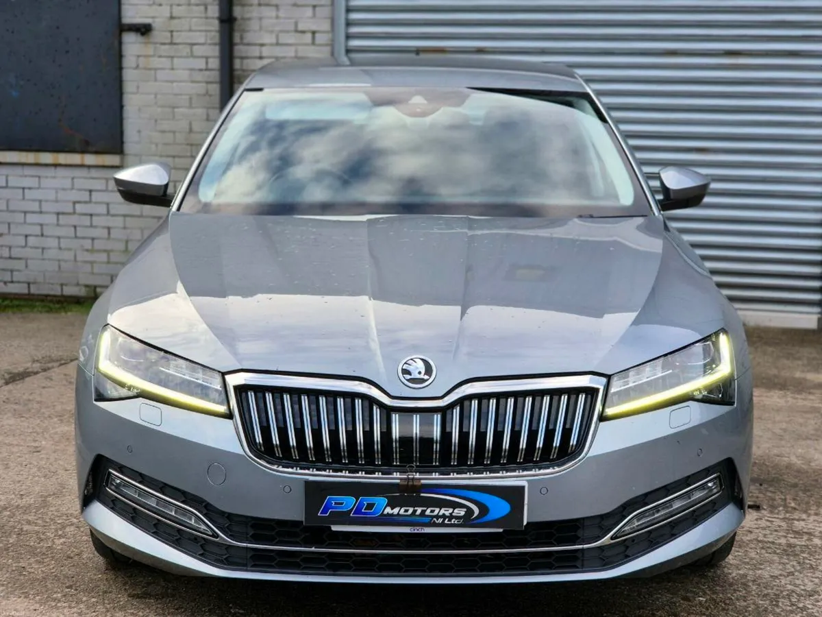 FACELIFT MODEL SKODA SUPERB 2.0 TDI SE L BIG SPEC - Image 3