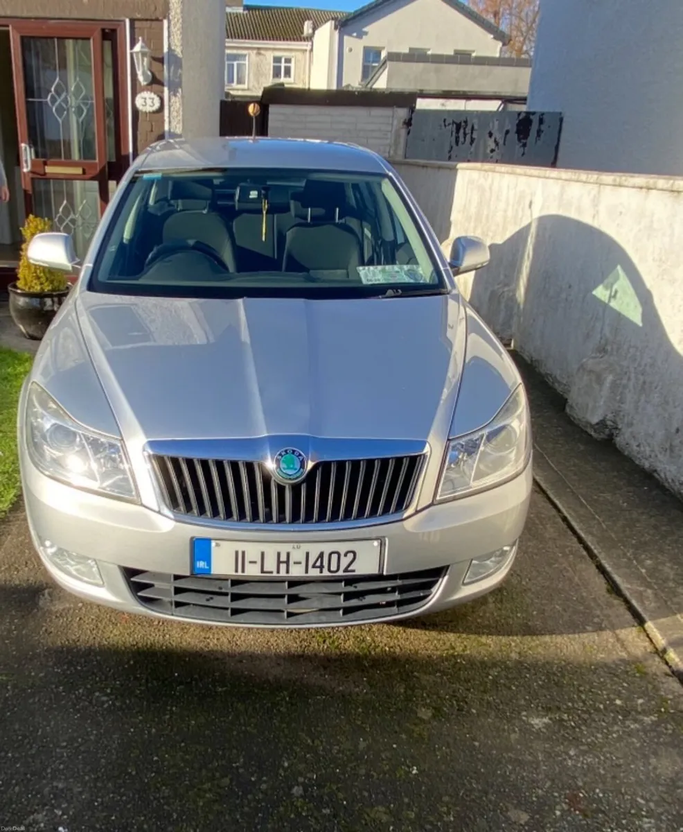 Skoda Octavia 2011 1.2 petrol €2249 - Image 1