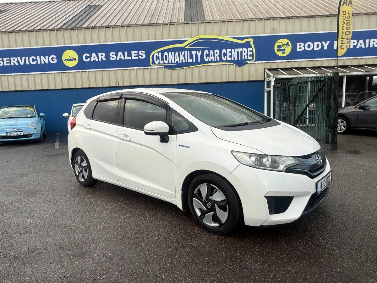 Honda Fit Self Charging Hybrid Auto - Image 4