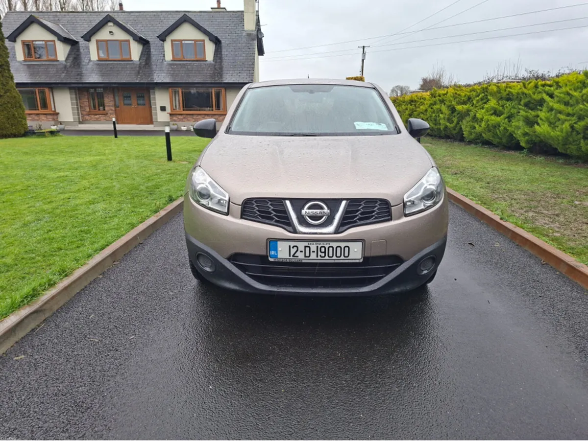 Nissan Qashqai 1.5 XE 5DR DSL - Image 3