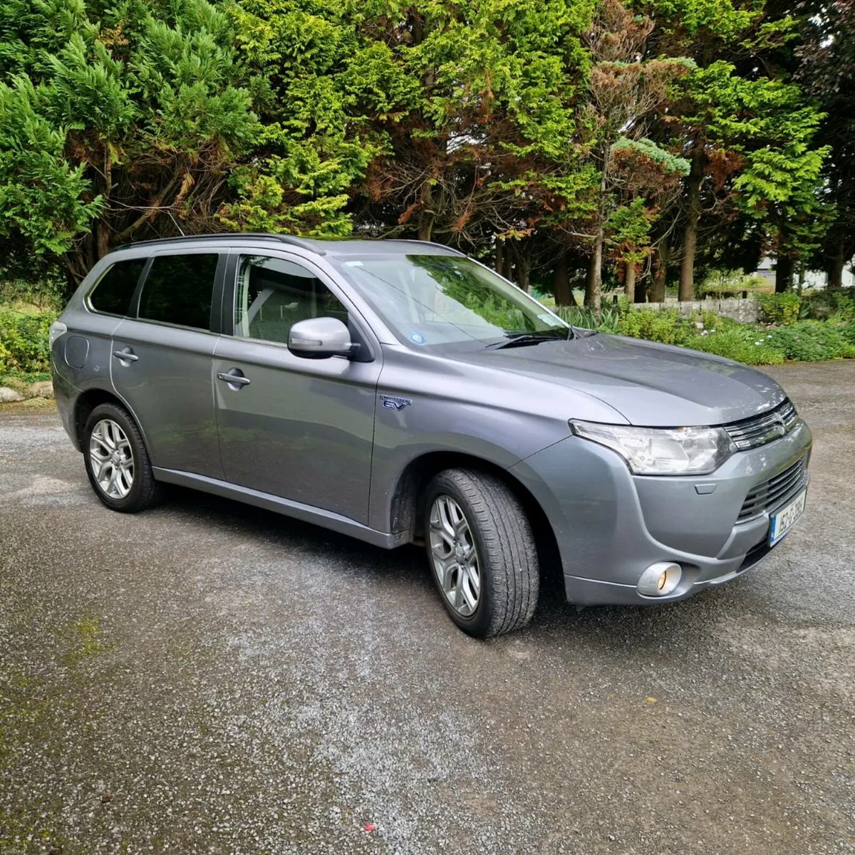 Mitsubishi Outlander - Image 2
