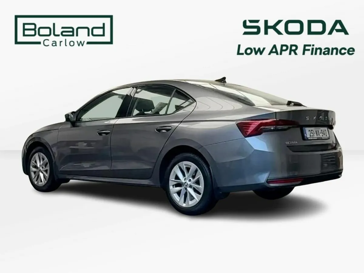 Skoda Octavia 2.0TDI SEL *5.9% APR* €75 PER WEEK O - Image 3