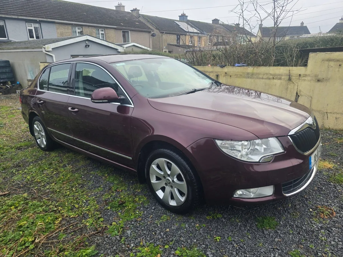 Skoda Superb 2010 - Image 3