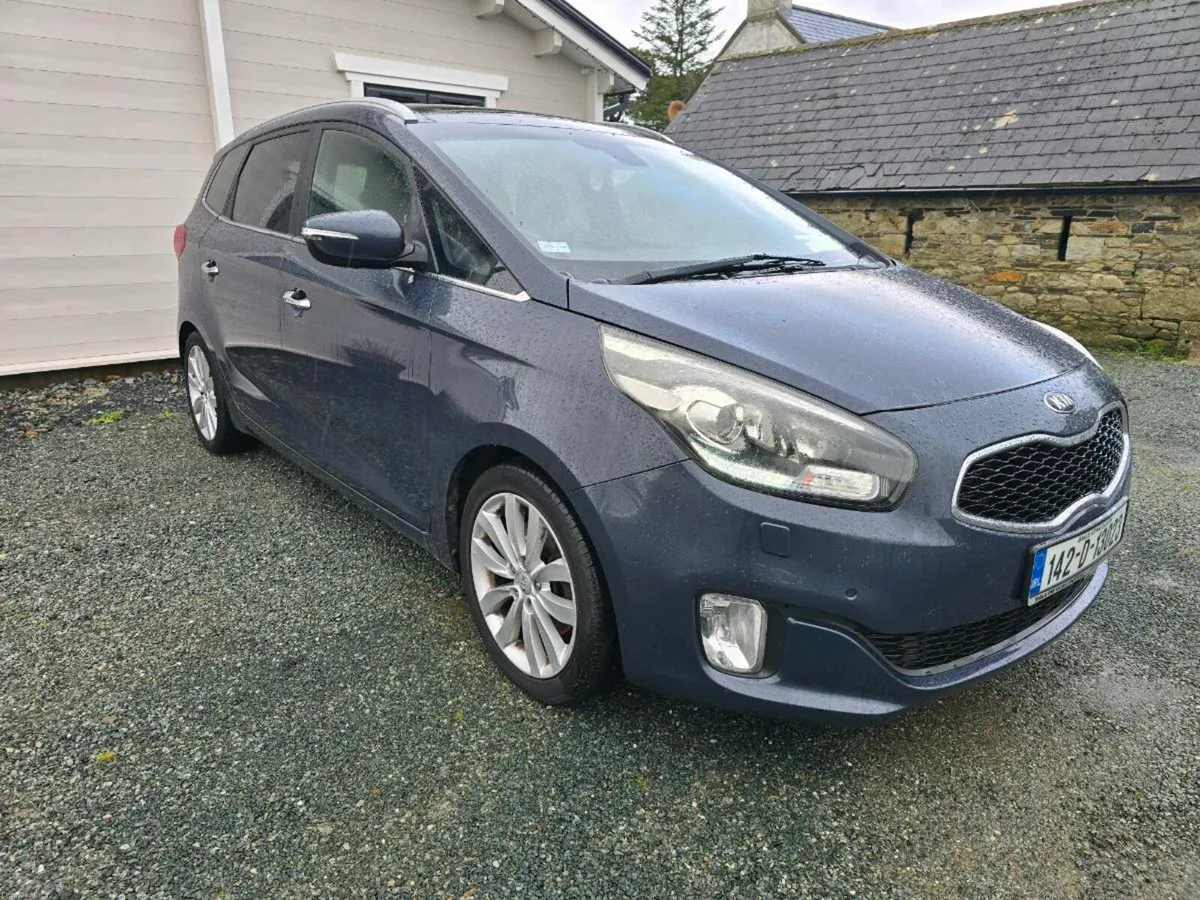 2014 Kia Carens 1.7 Crdi 7 seater - Image 1