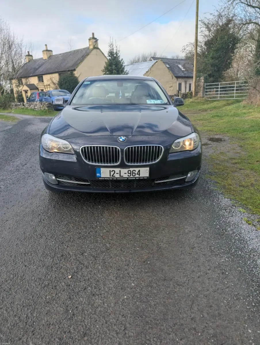 BMW 5-Series 2012 - Image 4