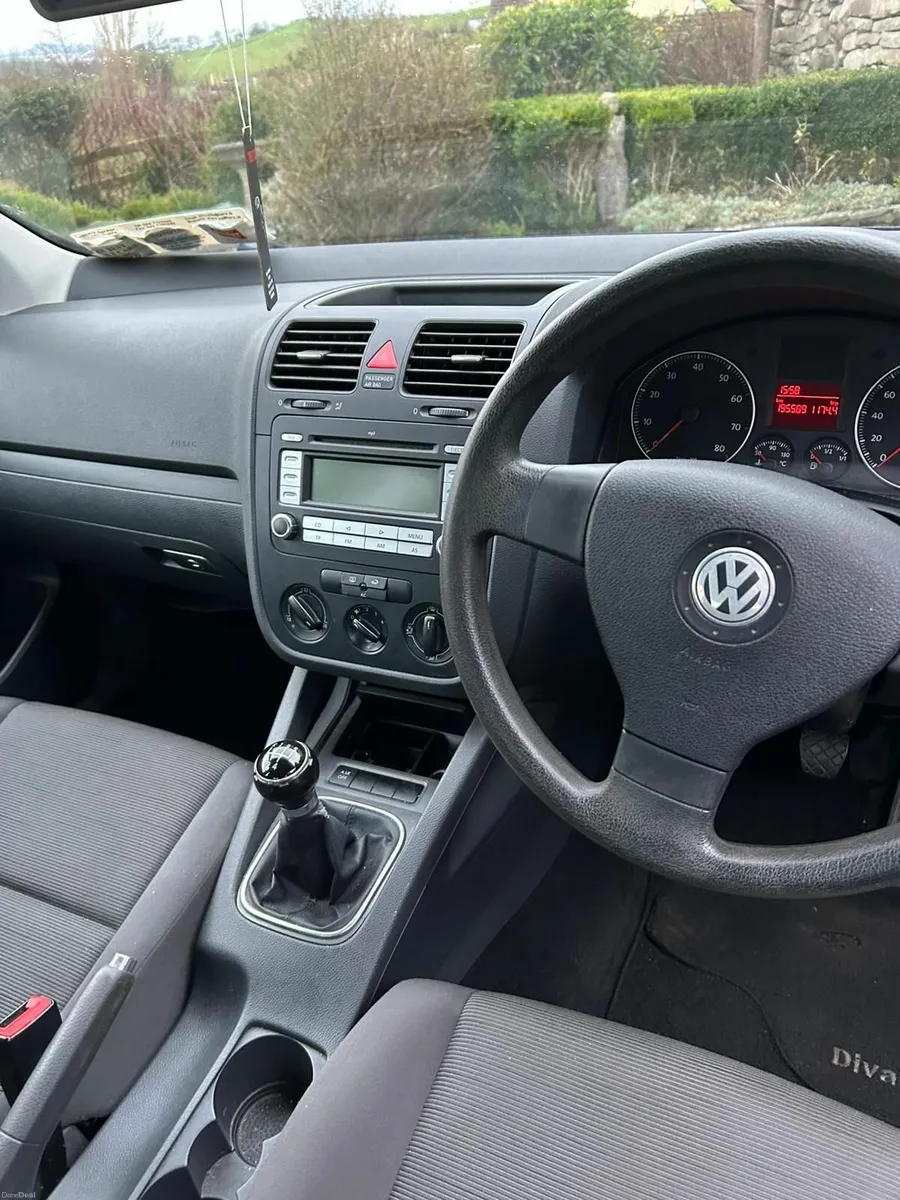 Volkswagen Golf 2008 - Image 2