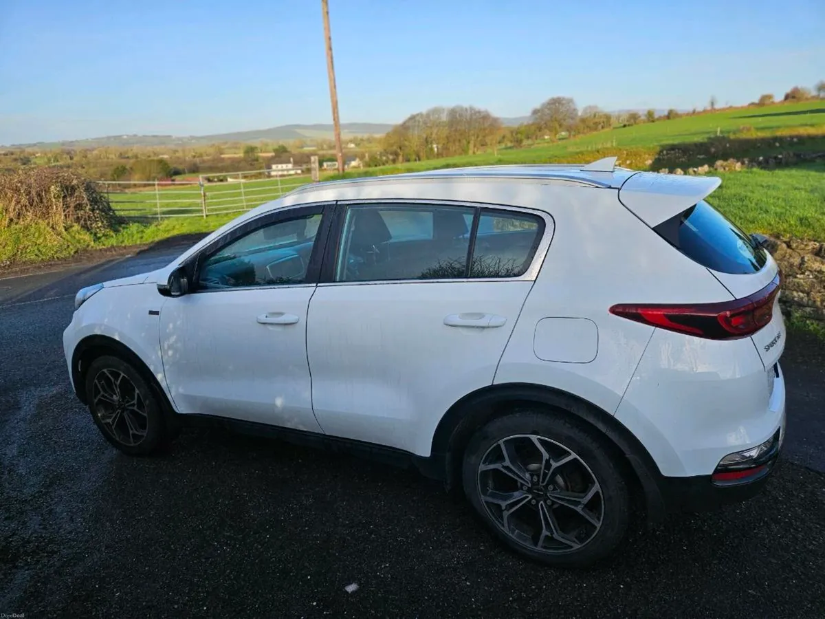 2019 kia sportage - Image 3