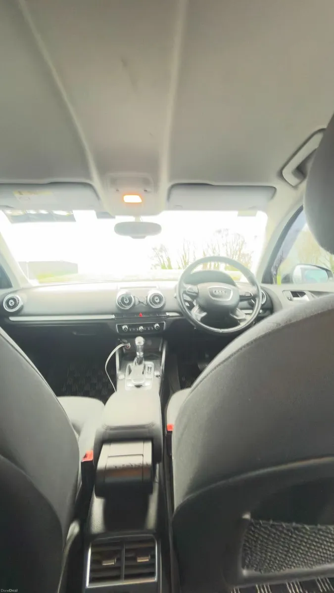 Audi A3 2014 - Image 2