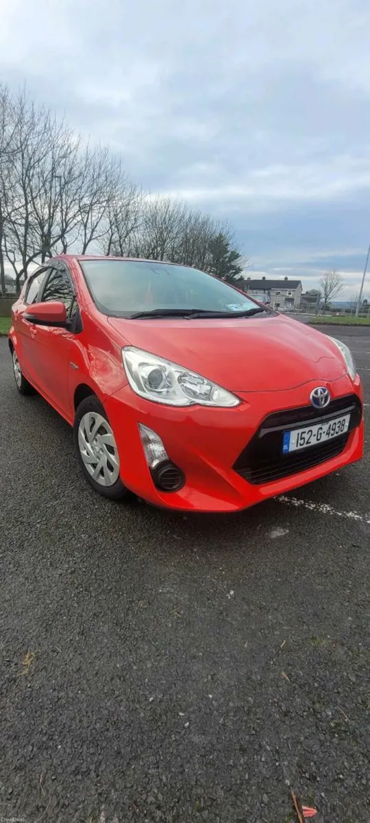 152 Toyota Aqua - Image 1