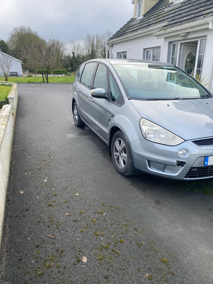 Ford S-MAX - Image 2