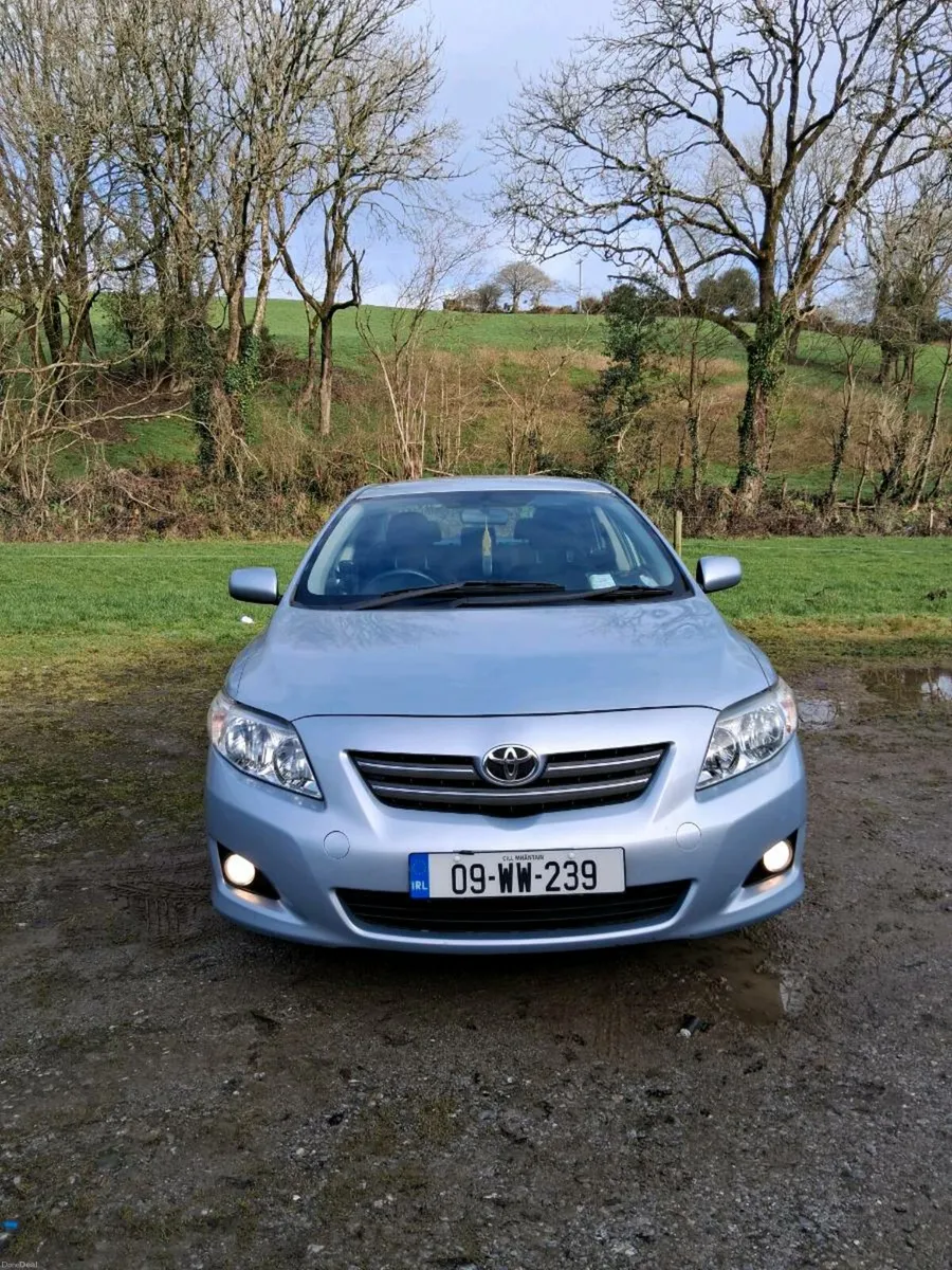 09 Toyota Corolla 1.4 Petrol Low mileage - Image 3