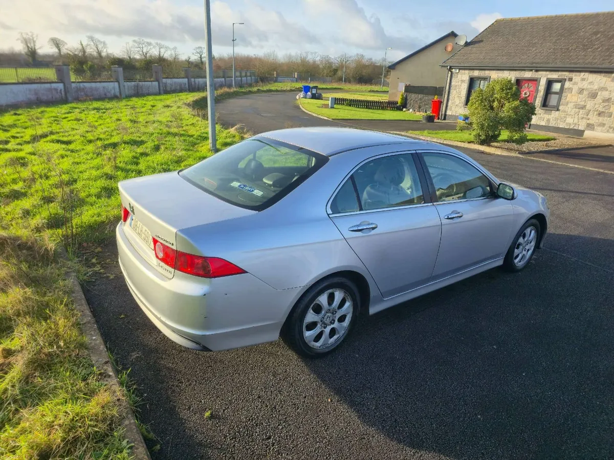 Honda Accord 2008 - Image 4