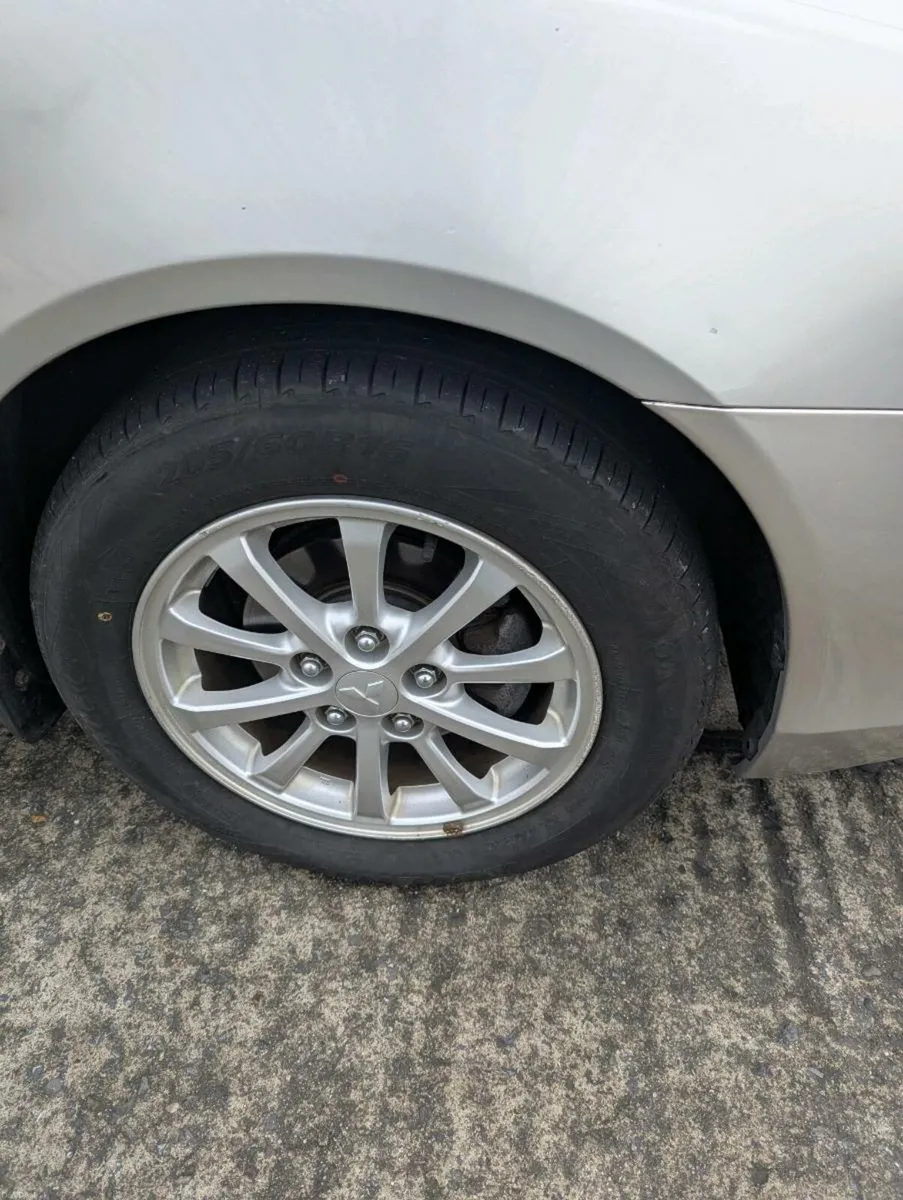 mitsubishi lancer 1.6 petrol - Image 4