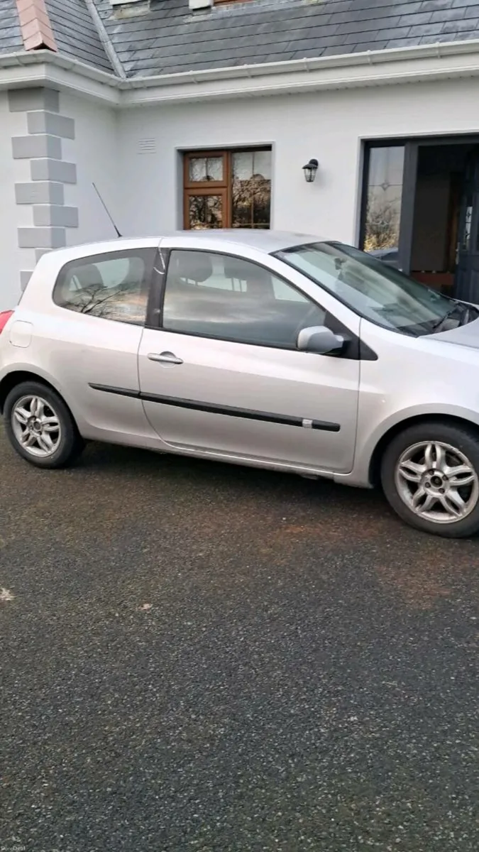 Renault Clio - Image 3