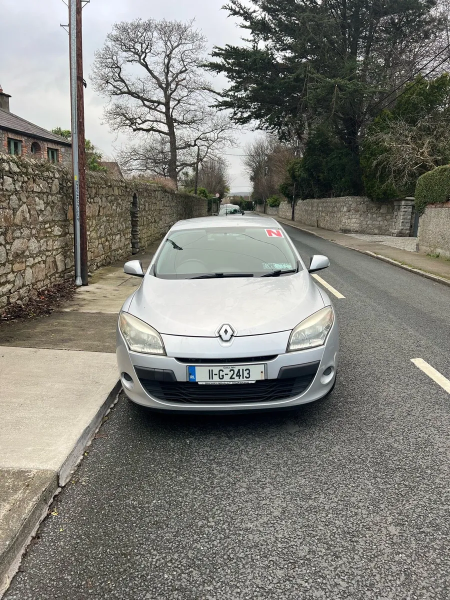 Renault Grand Megane Estate 2011 - Image 1