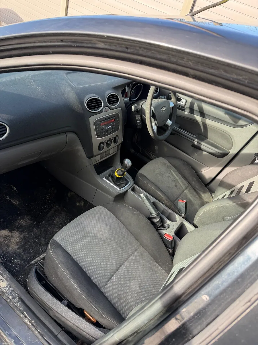 Ford focus - Image 4