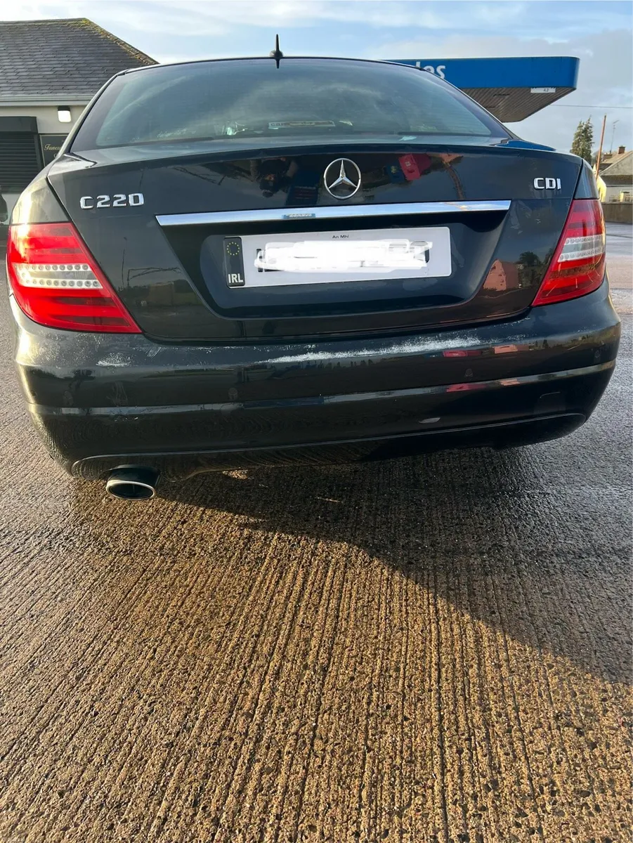Mercedes C220 - Image 3