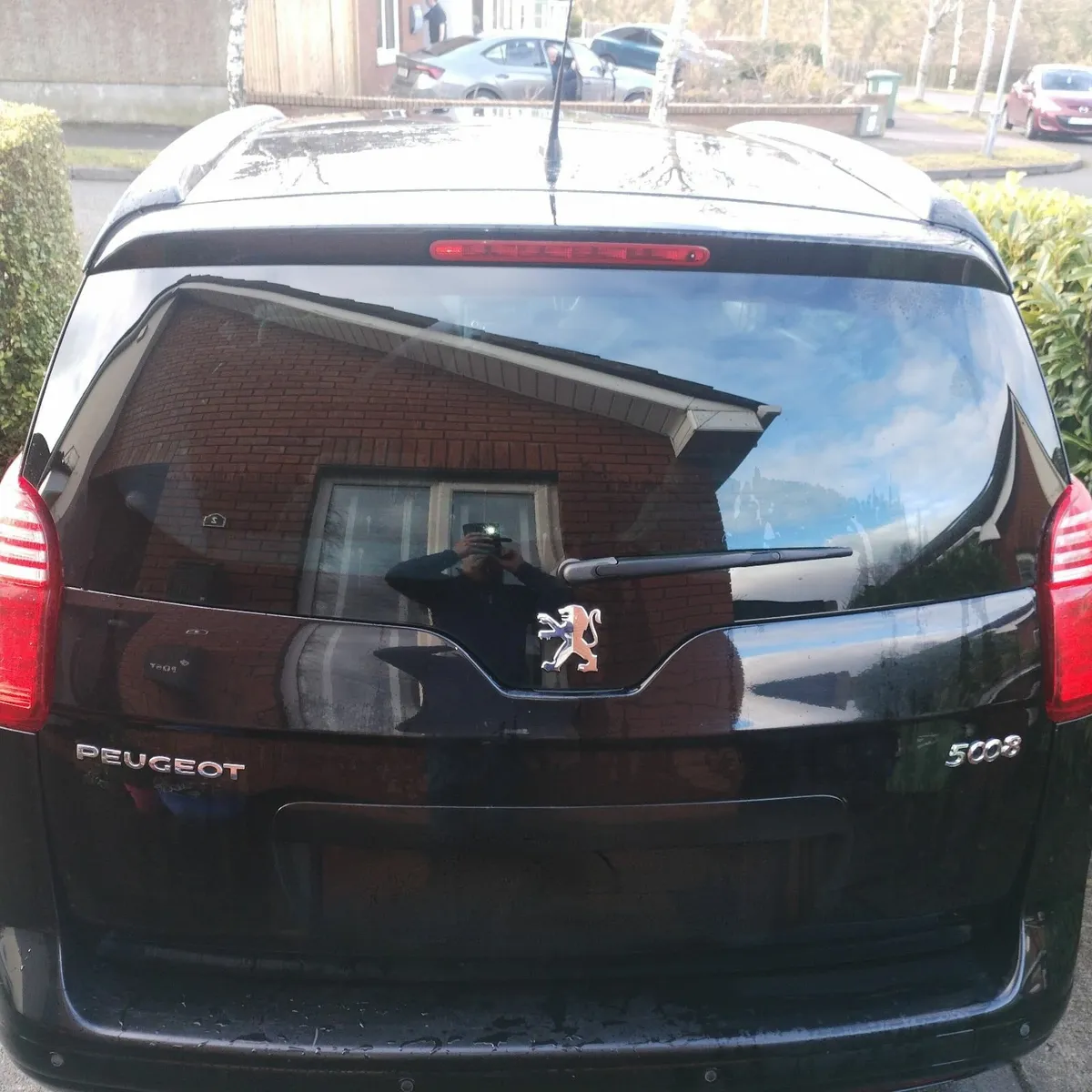 Peugeot 5008 2013 - Image 1