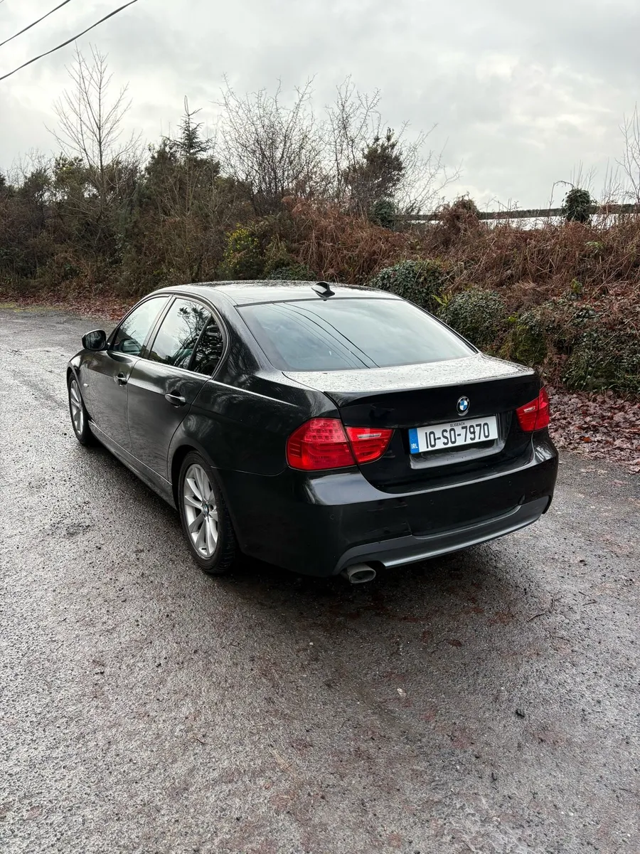 BMW 3 Series - Image 3