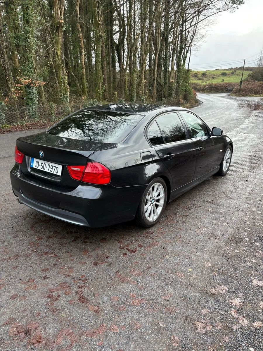 BMW 3 Series - Image 4
