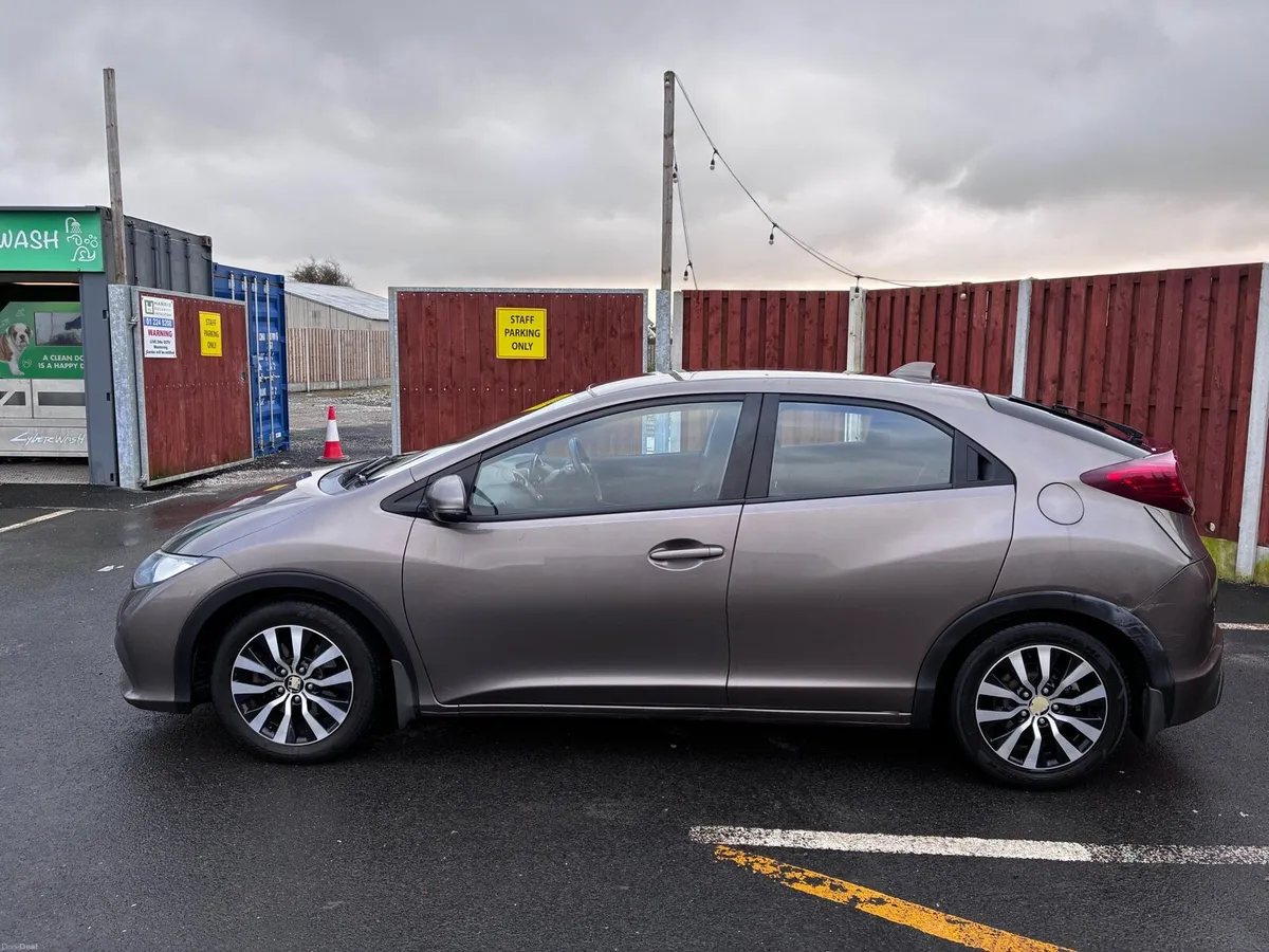 Honda Civic 2014 1.6 i-DTEC NCT’d & TAXED - Image 3