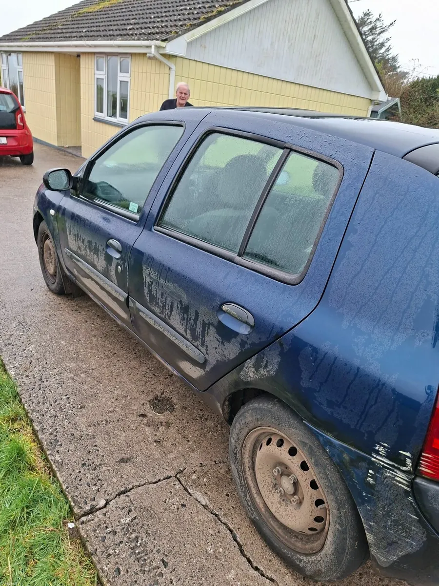 Renault Clio 2005 - Image 2