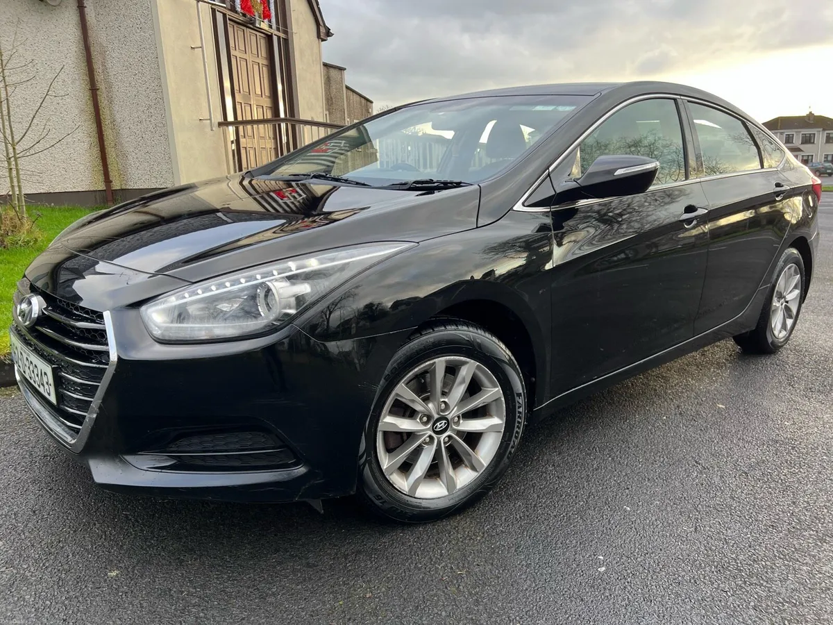 2016 Hyundai i40 Executive Plus NEW Nct - Image 2