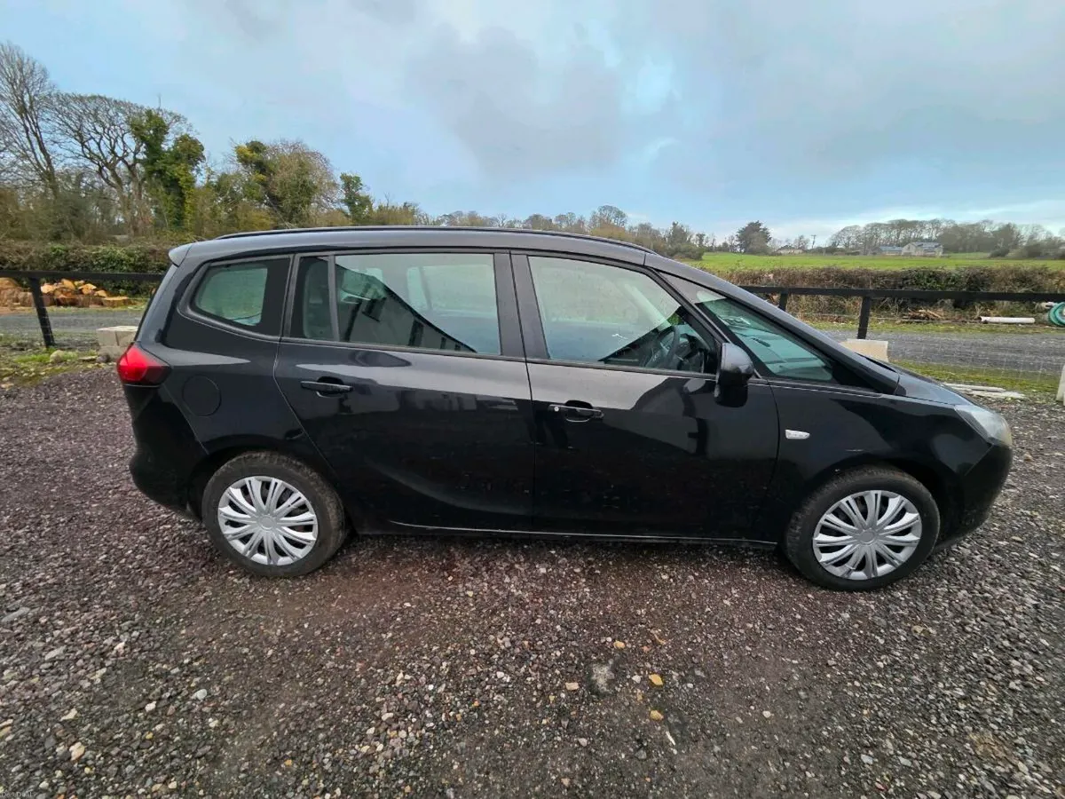 Opel zafira - Image 1