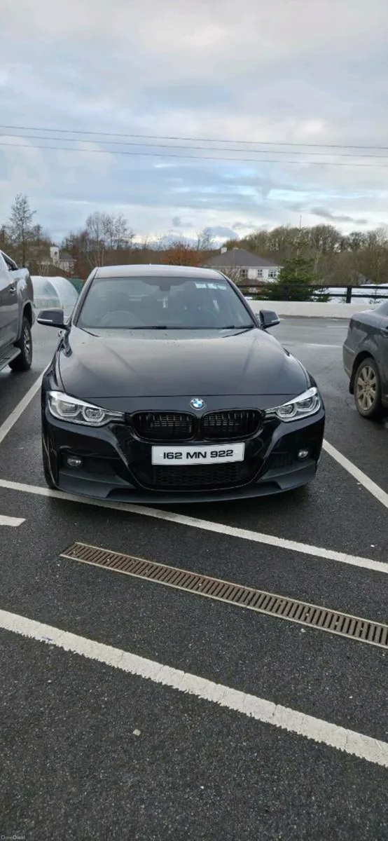 BMW 330e hybrid - Image 4