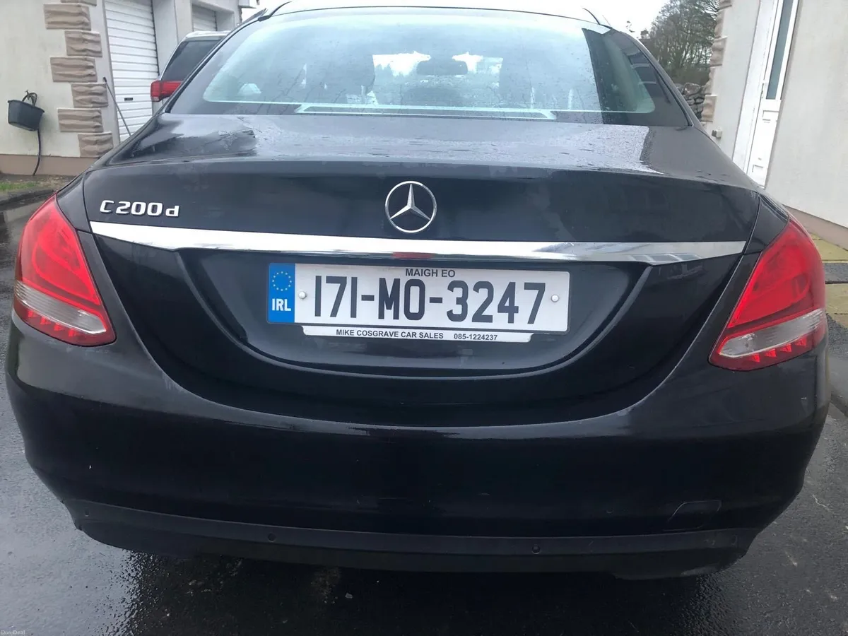 Mercedes-Benz C200d 2017 - Image 2