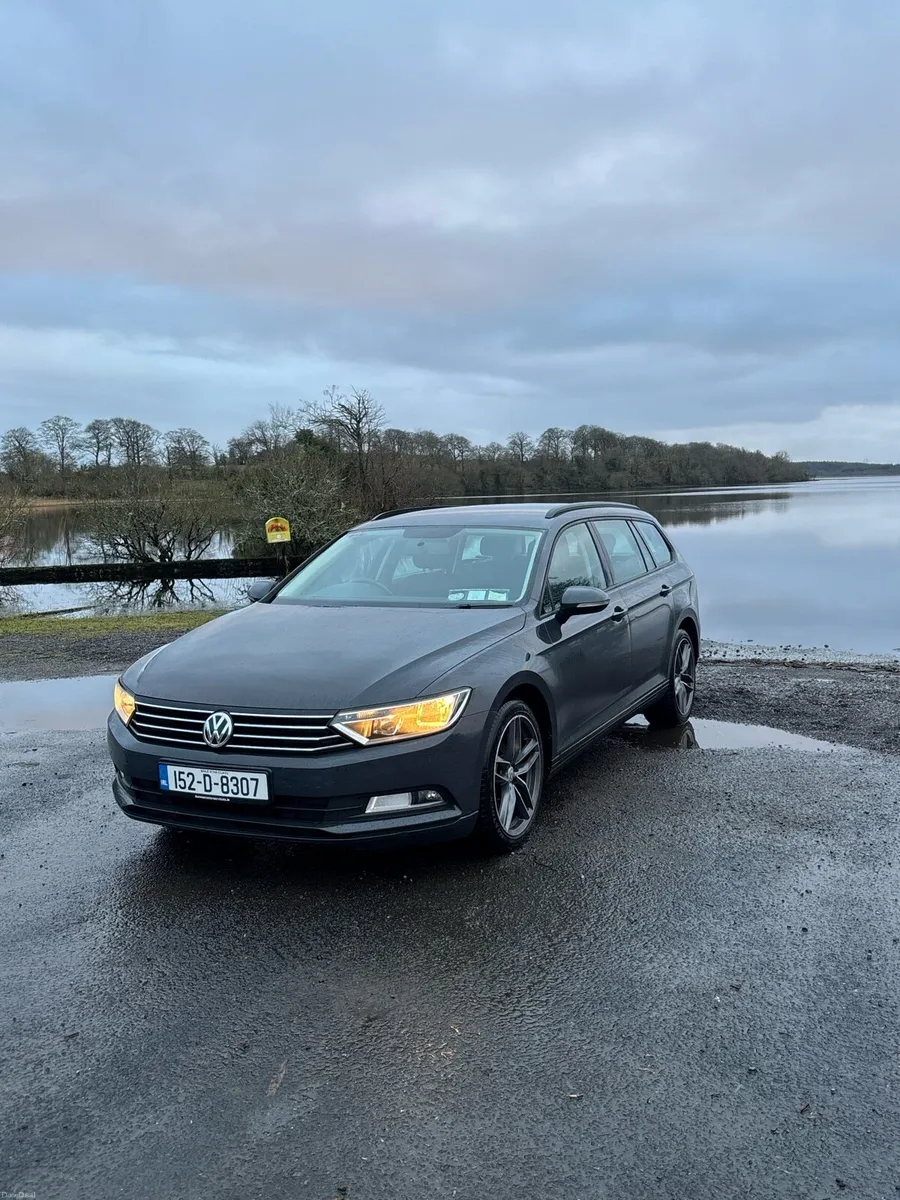 Volkswagen Passat Estate - Image 1
