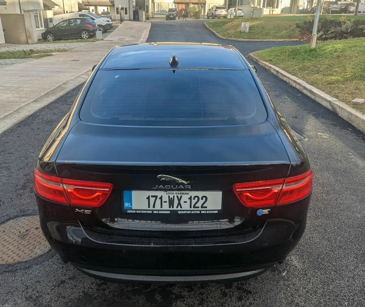 Jaguar XE Prestige 2017 - Image 3