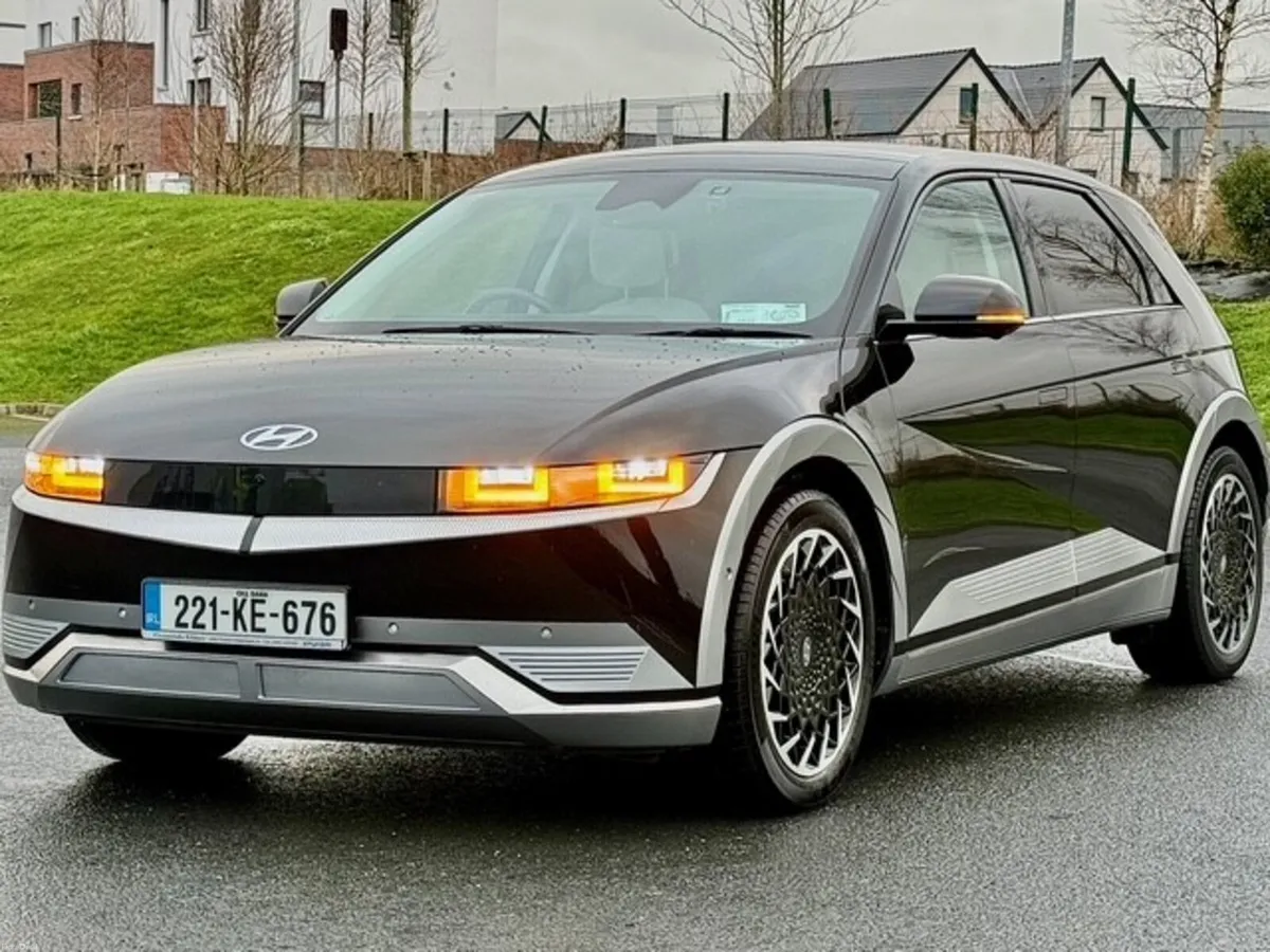 73kWh 1owner Premium Plus with 100% Battery Health - Image 3