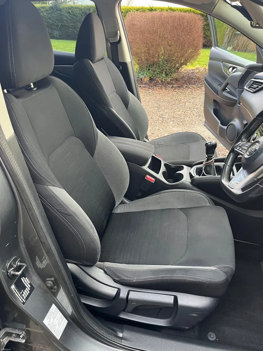 Nissan Qashqai N-Connecta - Image 3