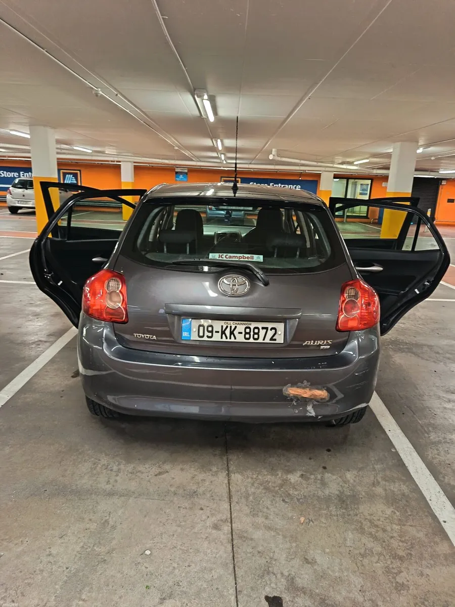 Toyota Auris 2009 1.3 patrol ValidNCT low mileage - Image 4