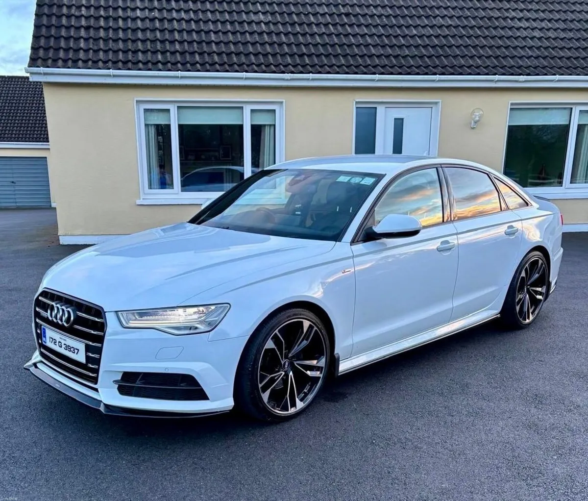 2017 AUDI A6 S-LINE QUATTRO 2.0TDI - Image 3