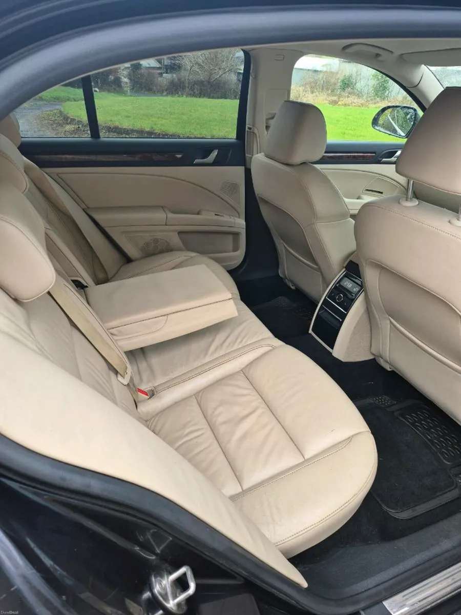 Car for sale - Image 4