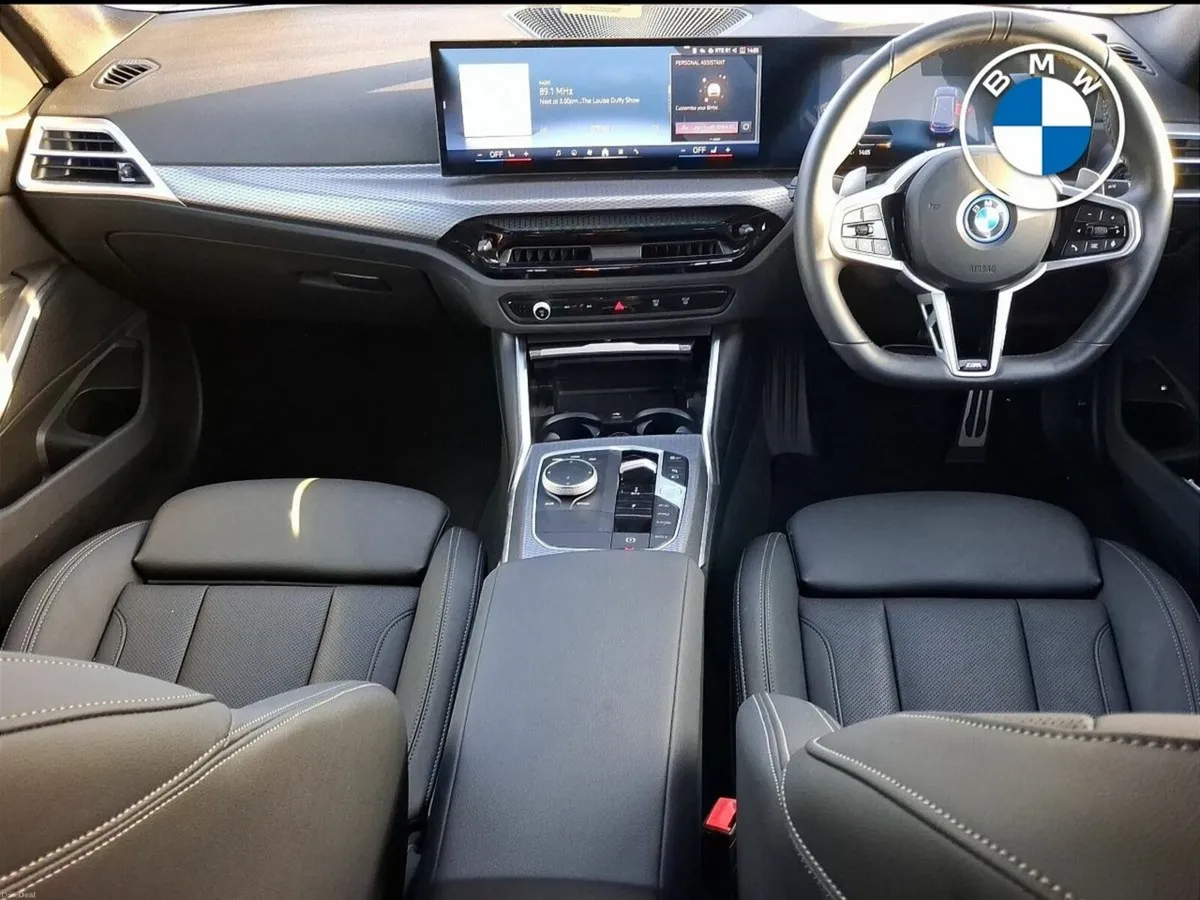 BMW 3-Series 330e M Sport Saloon - Image 4