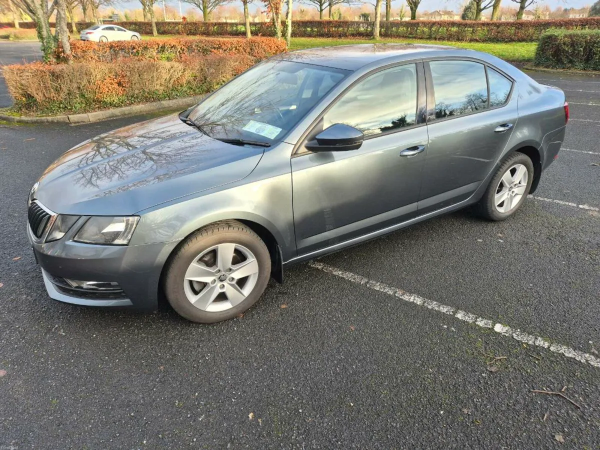 2017 Skoda Octavia - Image 3