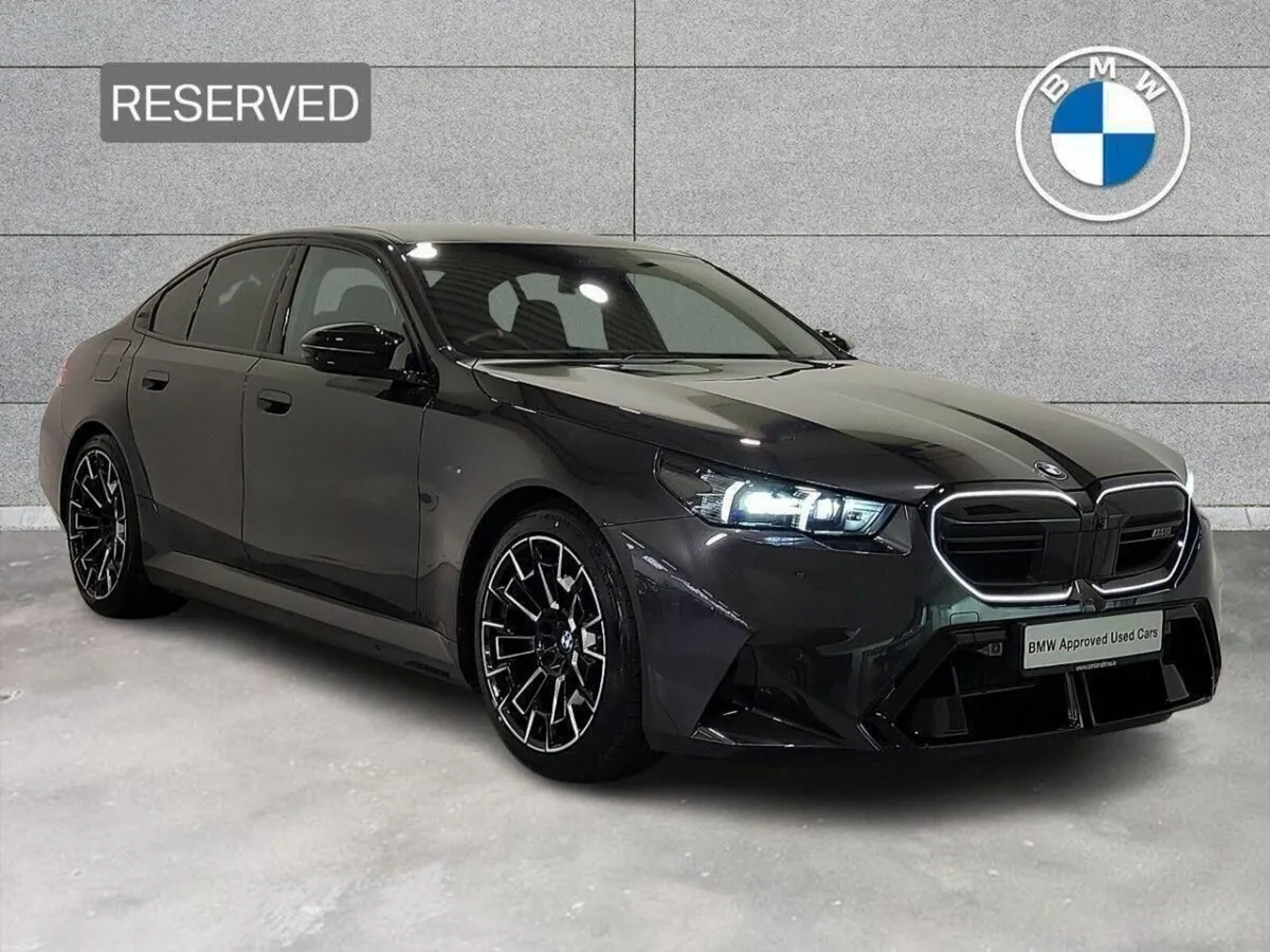 BMW M5 Saloon - Image 1