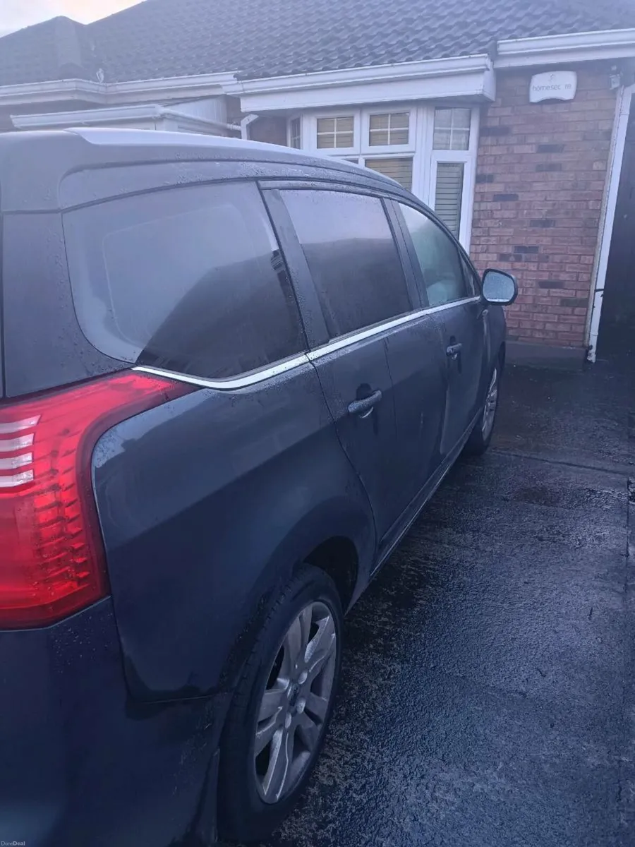 2015 Peugeot 5008 - Image 4