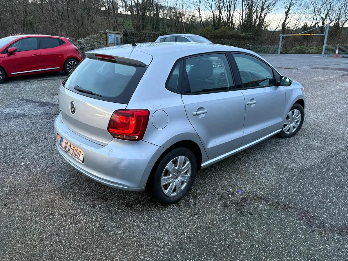 Volkswagen Polo 2010 - Image 4