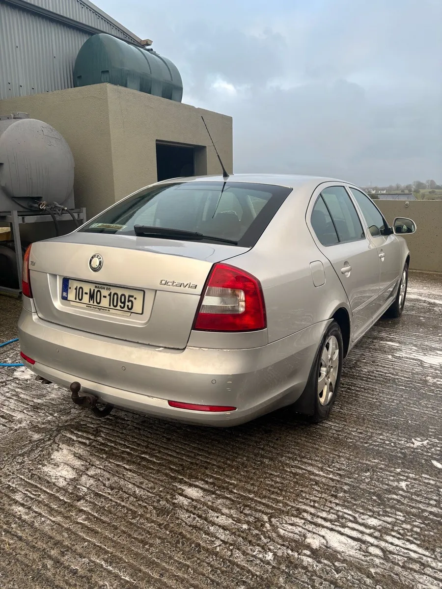 Skoda Octavia 1.9 elegance model - Image 2