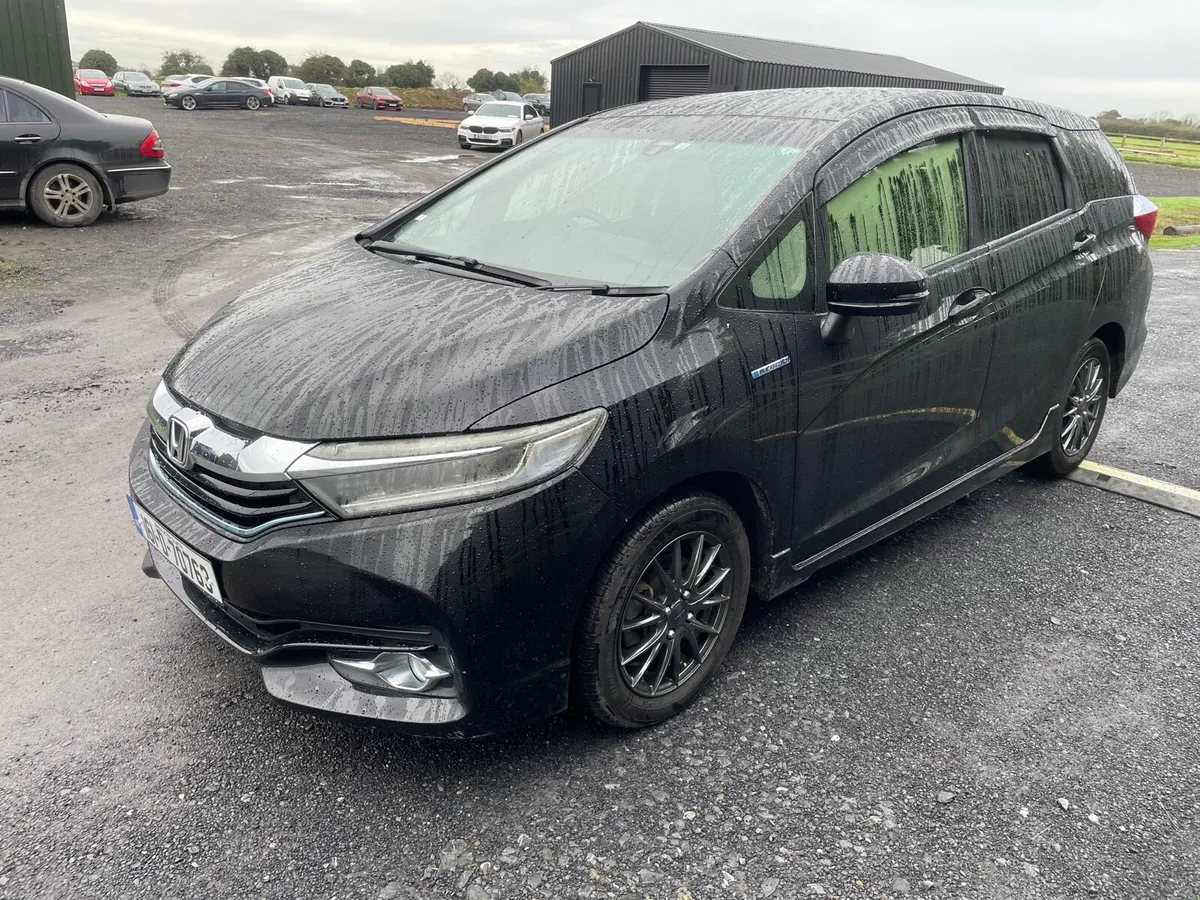 Honda Shuttle Hybrid Automatic - Image 3