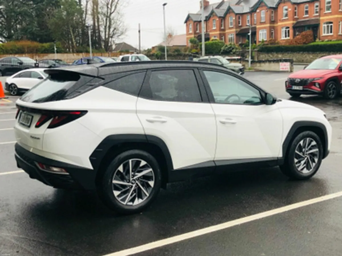Hyundai Tucson Executive 1.6 Diesel - Image 4