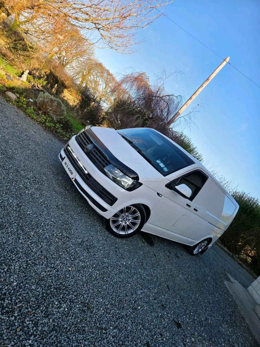 181 transporter t6 150 6 speed - Image 2